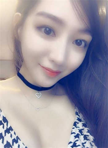 可以插npc的手游下载