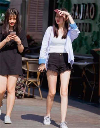 苏婷的放荡生活全集在线阅读