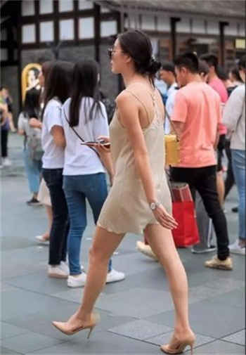 黑帝的囚宠黑色禁药