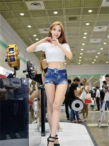 刘梦形象秋款照片