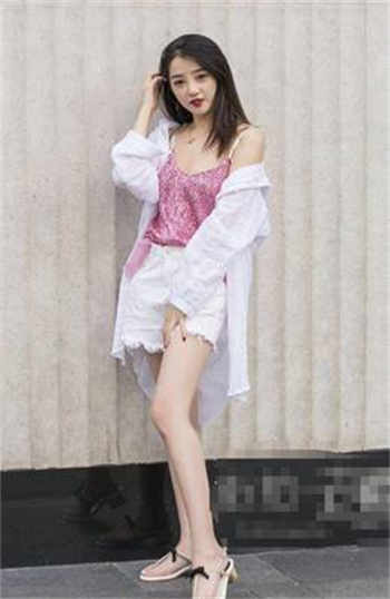 漂亮的小涝妇1