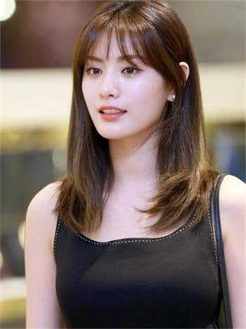 美女翘屁图片