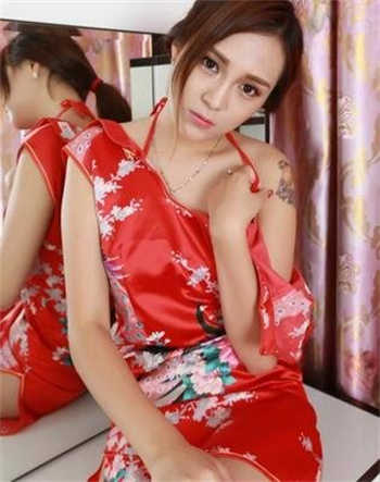 白洁洁高校长
