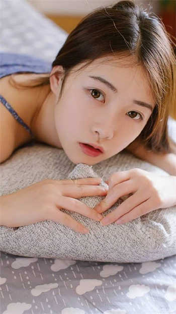 爱情公寓3美嘉抬腿