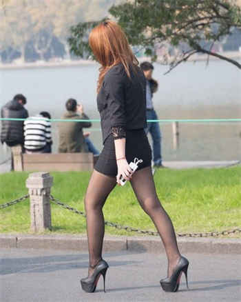 嫉妒坚强出租妻子