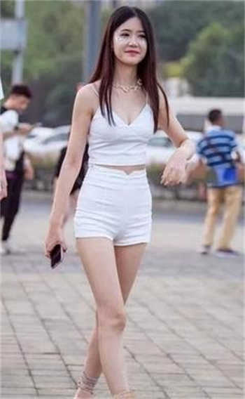 叶子户外勾塔路人直播