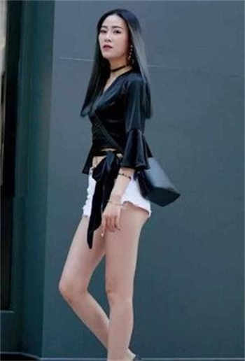 系统惩罚十分羞耻的女装