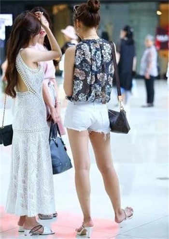 剥开阴唇里面有小颗粒