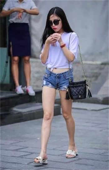 我姐是诸葛大力