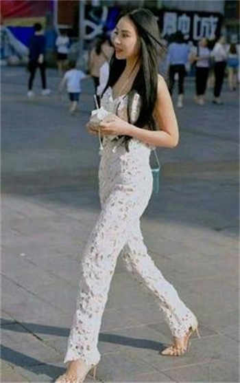 万能女友诸葛大力爱看书吧