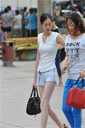 闺房之罚碧竹打紫青
